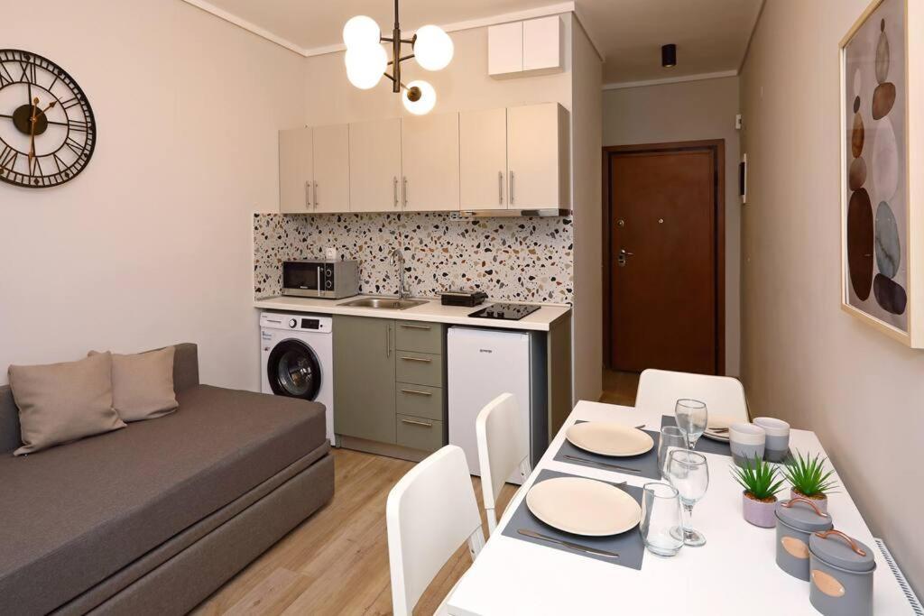 Egnatia Downtown, Urban Apartments B Thessaloniki Buitenkant foto